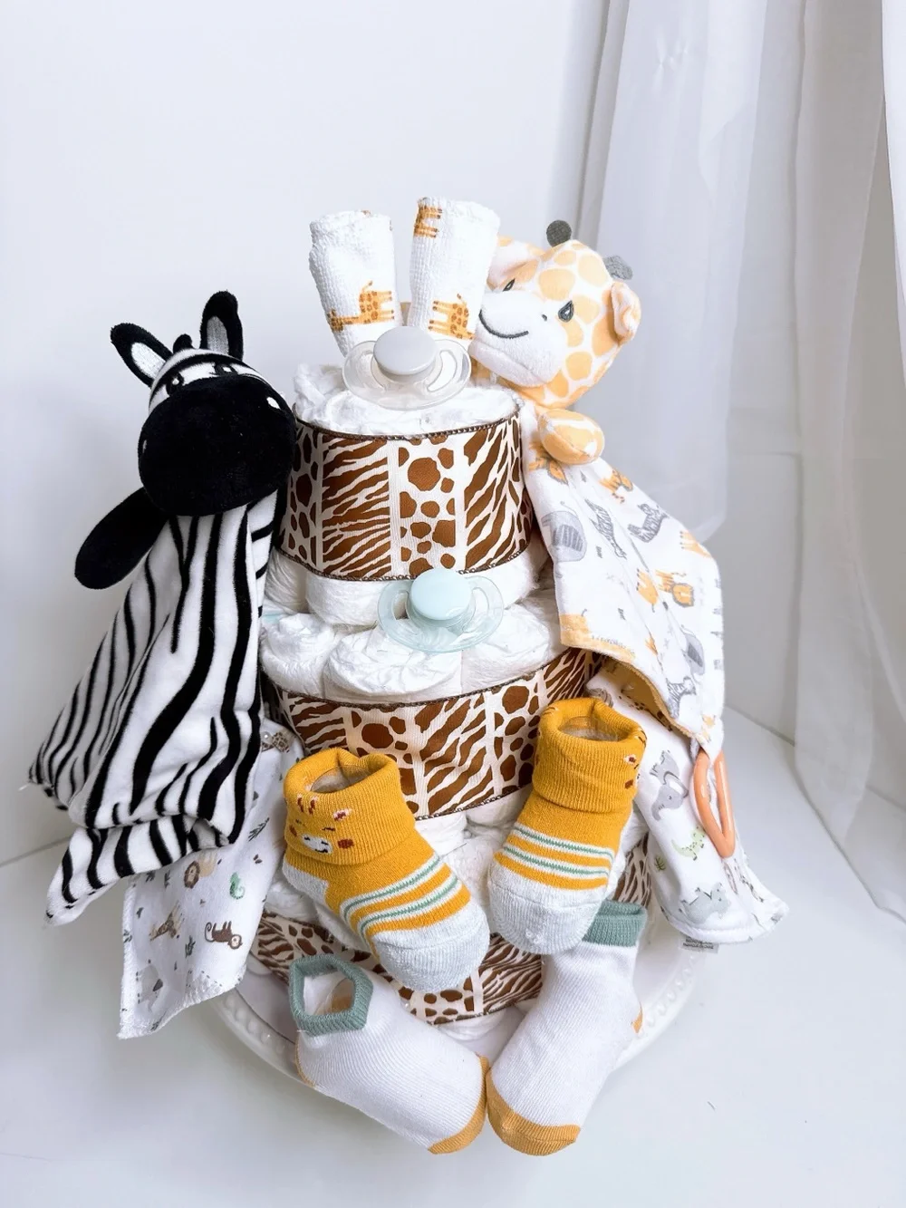 Twins Safari Diaper Cake, Giraffe and Zebra Diaper Cake, Shower Gift